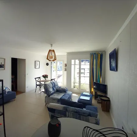 T2 Centre Ville Apartmán Arcachon